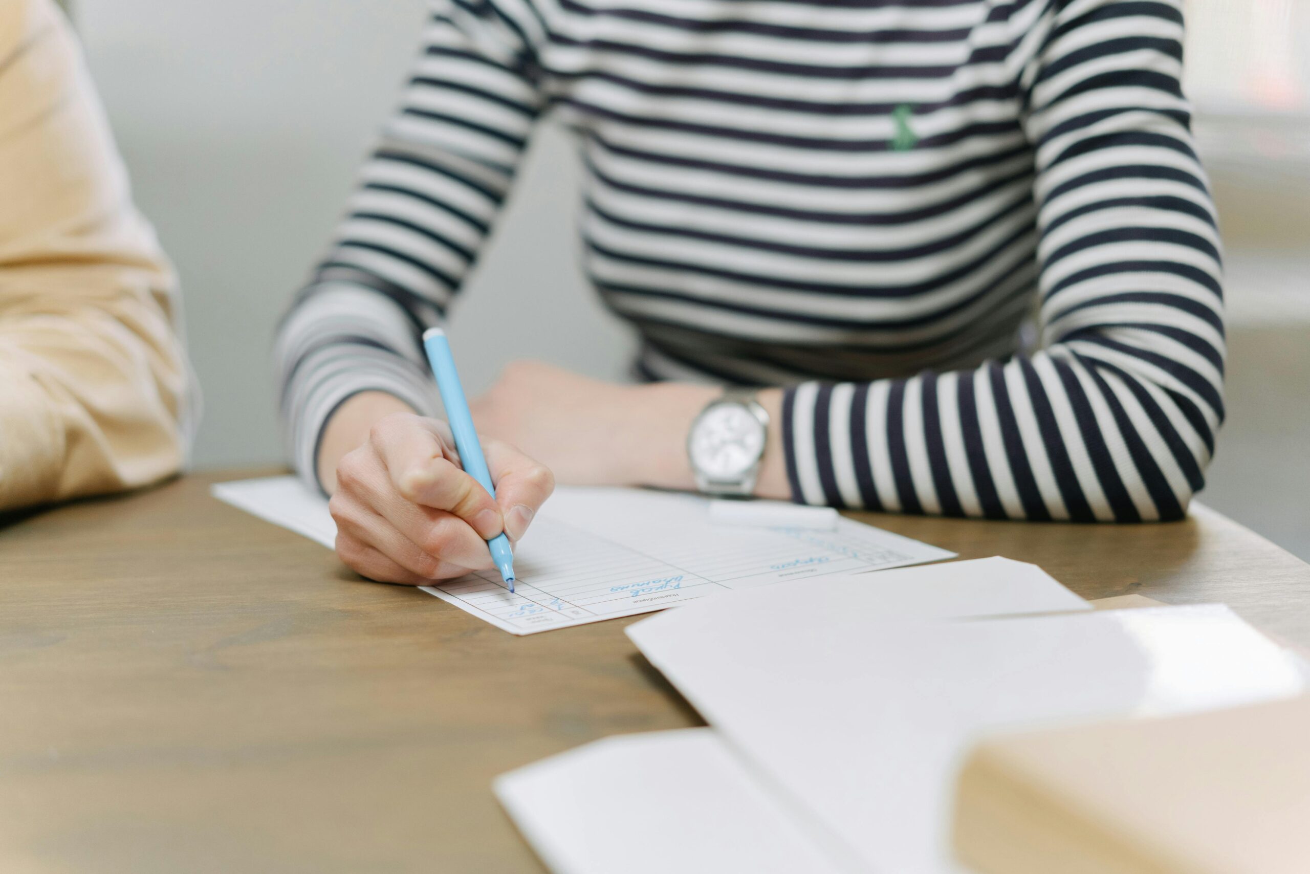 [Luật sư Di chúc - Thừa kế - dichuc.hethongluat.com] - Chuyên gia pháp lý soạn thảo di chúc thừa kế ở khu vực Xã Yang Mao, tỉnh Đắk Lắk