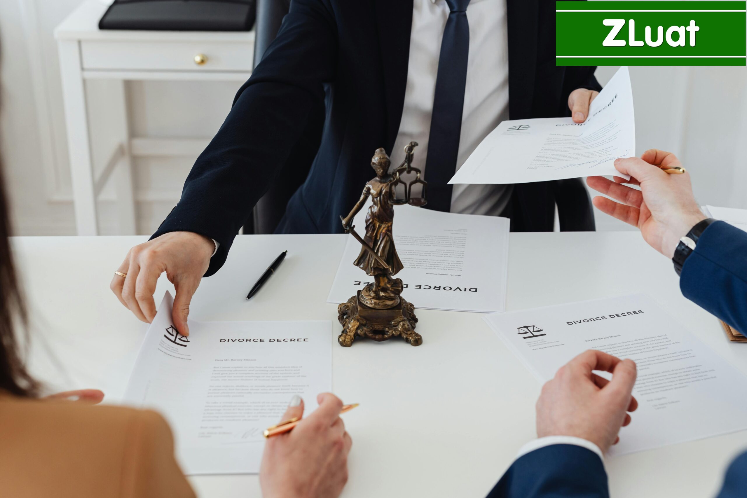 [hanhchinh.zluat.vn] Dịch vụ pháp lý từ A đến Z định hướng xử lý, điều chỉnh, khắc phục (đề nghị Tòa án giải quyết vụ án) hành chính tại nơi Phường Bưởi, Quận Tây Hồ, Hà Nội - Ảnh 2