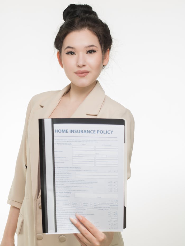 <b>Trọn gói làm lý lịch tư pháp (số 1, số 2) nhanh gon - chuẩn pháp lý  / trực tuyến / nhận kết quả tận nhà tại phường Cát Lái, Thành phố Hồ Chí Minh