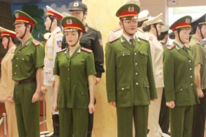 07 hành vi cấm trong đầu tư kinh doanh quân trang, quân dụng.
