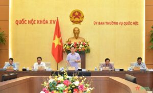 Phiên họp Ủy ban thường vụ Quốc hội được quy định như thế nào?.