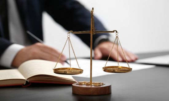 Ai có quyền kháng cáo bản án hình sự sơ thẩm?.