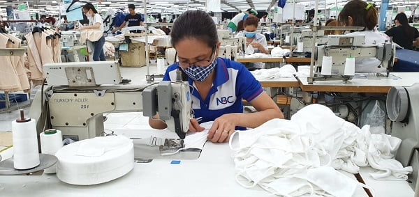 Ảnh hưởng dịch Covid-19, doanh nghiệp được đơn phương chấm dứt hợp đồng lao động?.