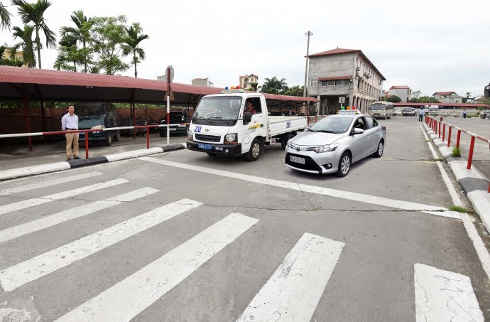 Bằng lái xe B1 có thời hạn bao lâu?.
