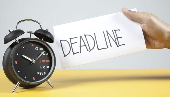 Chậm deadline thường xuyên có bị đuổi việc?.