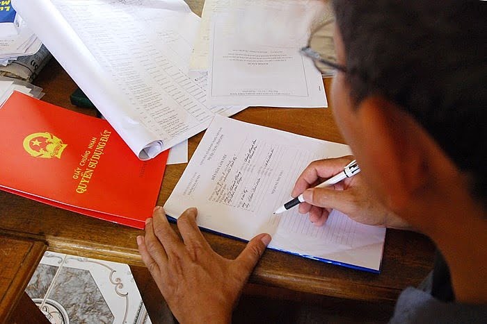 Có được nhận góp vốn bằng quyền sử dụng đất nông nghiệp?.