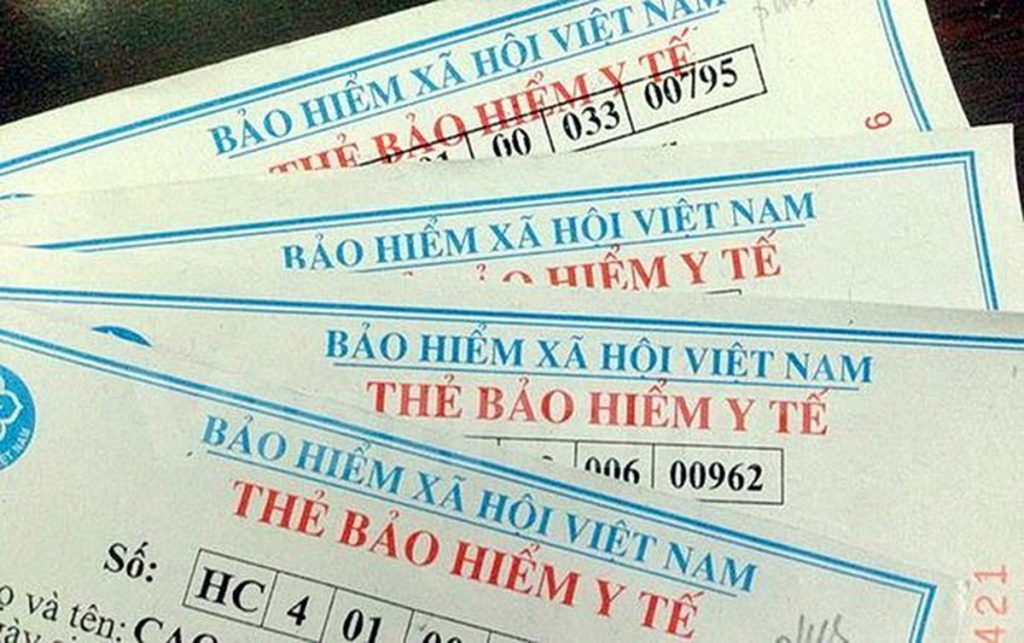 Công ty nợ tiền bảo hiểm, nhân viên có được tự đóng bảo hiểm y tế?.