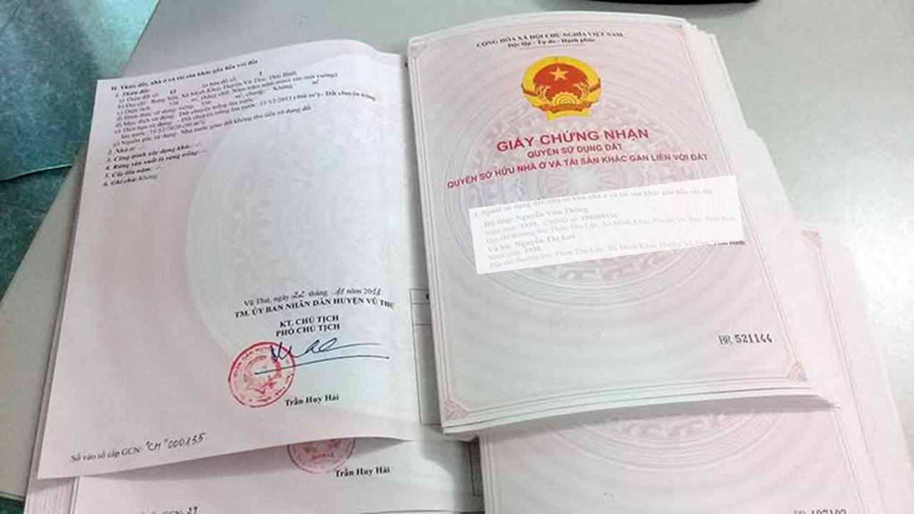 Dùng sổ đỏ giả mua bán nhà đất sẽ bị xử lý như thế nào?.