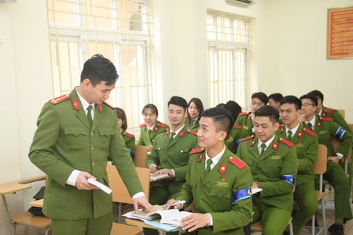 Những việc điều tra viên được làm và không được làm.