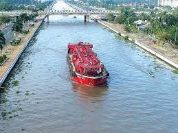 Quy định về nguyên tắc hoạt động giao thông đường thủy năm 2023.