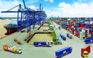 Quy định pháp luật về hoạt động kinh doanh tạm nhập, tái xuất có điều kiện năm 2023.