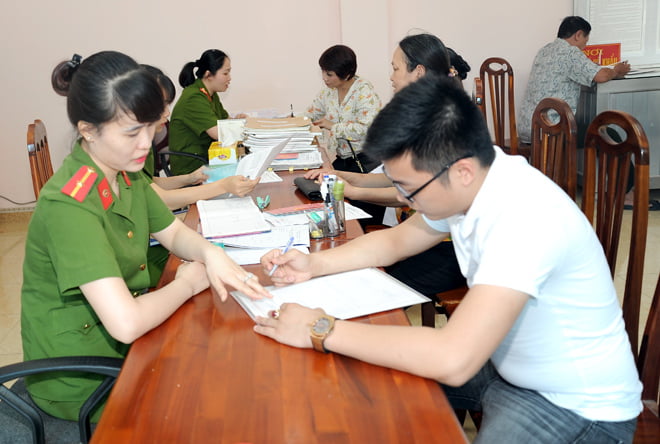Thời hạn của giấy xác nhận cư trú là bao lâu?.