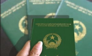 Thủ tục xin nhập quốc tịch Việt Nam năm 2022.