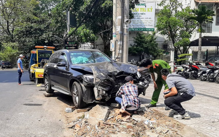 Thuê xe tự lái gây tai nạn trách nhiệm pháp lý như thế nào?.