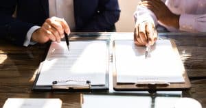 fixed-term-contract-2-3-300x158.jpg