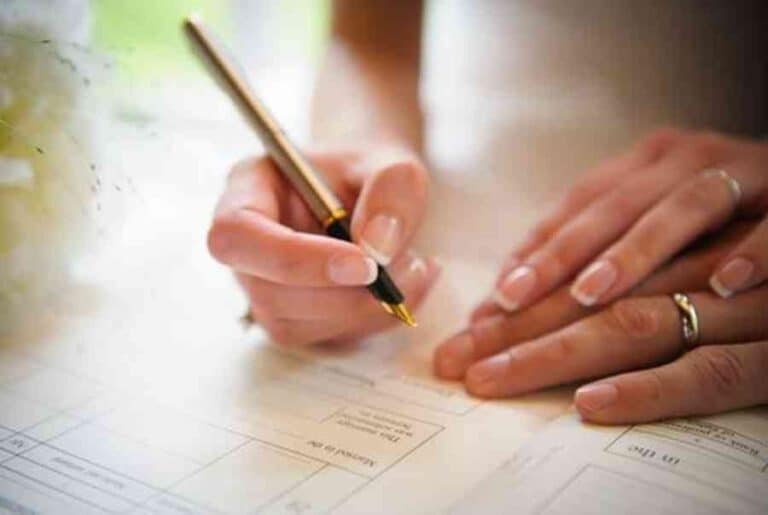 Aluat.vn | Cách viết tờ khai đăng ký kết hôn mới nhất [Cập nhật 2023].