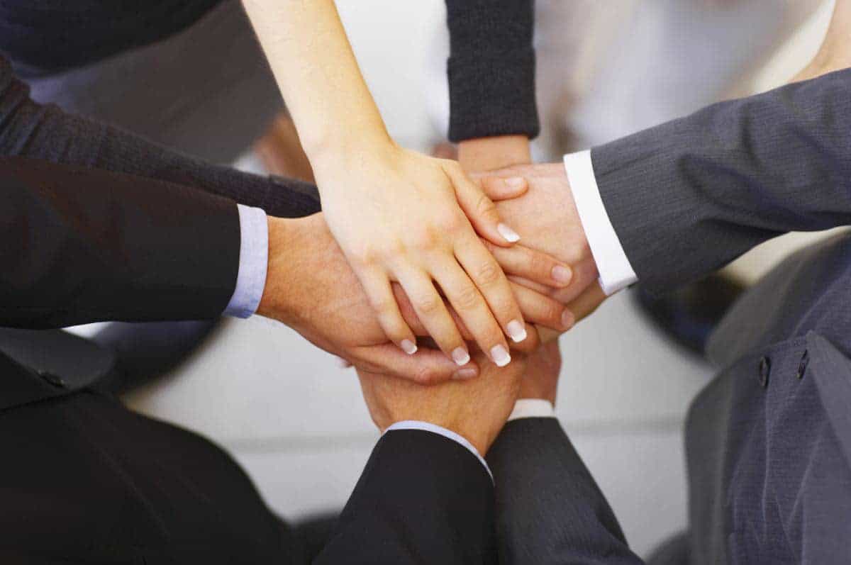 Mối quan hệ giữa dân số và lao động (Cập nhật 2023).