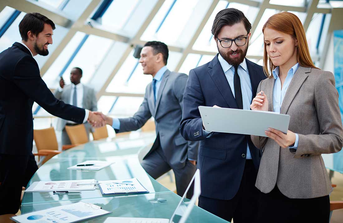 Điều kiện để được làm việc trong doanh nghiệp nước ngoài.