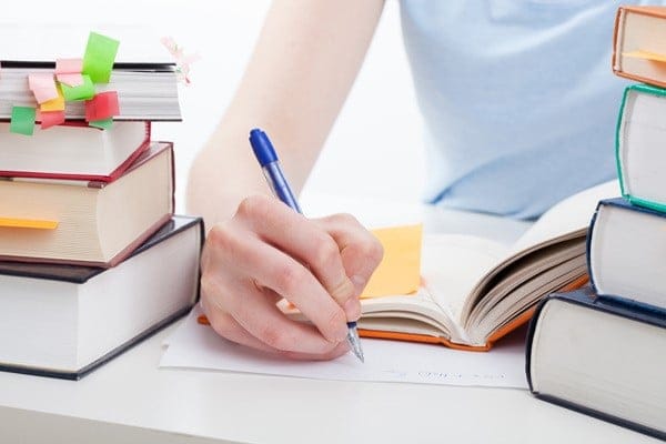 Quy định về thời gian báo cáo tai nạn lao động.