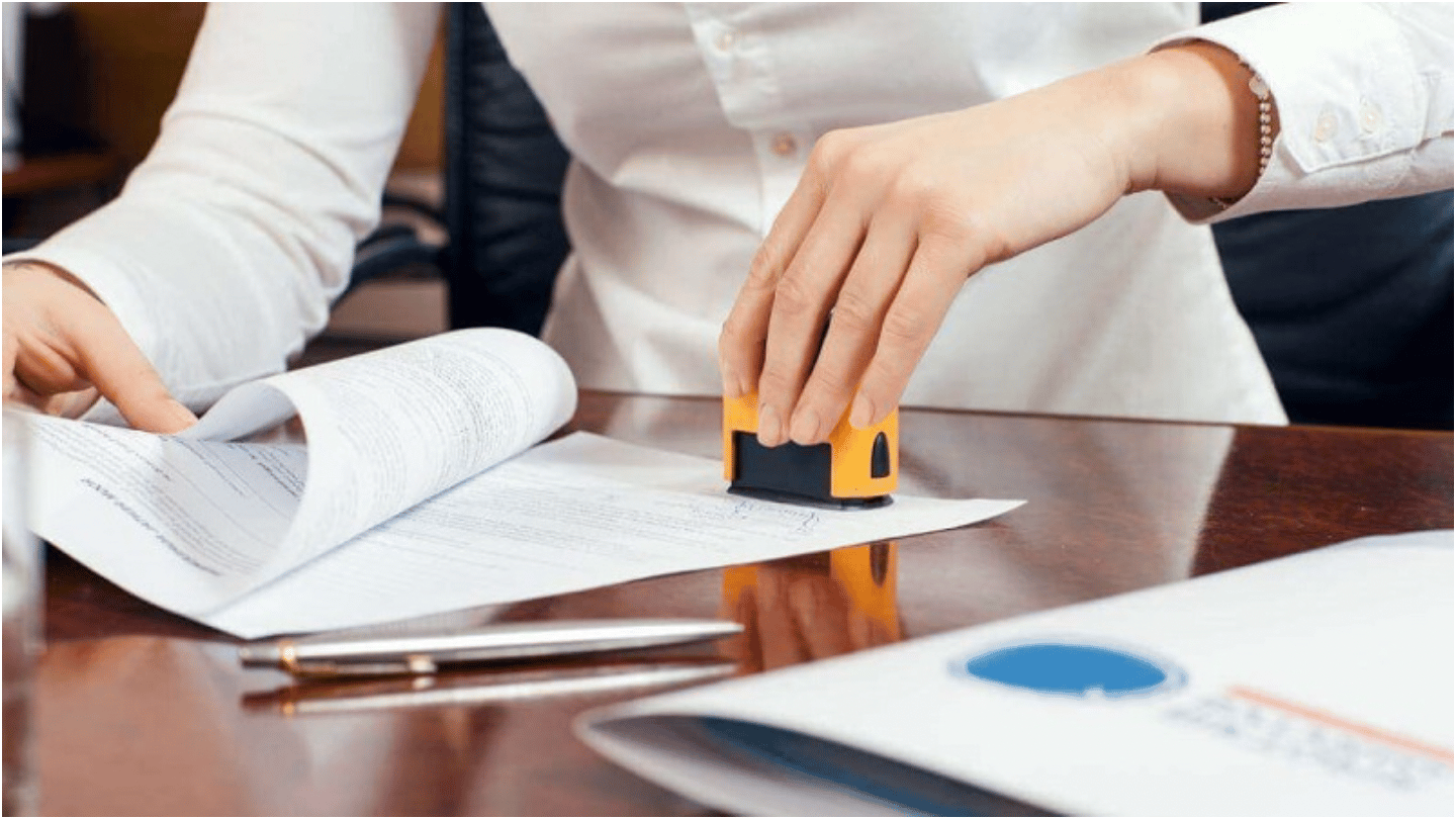 Công chứng giấy kết hôn ở đâu?.