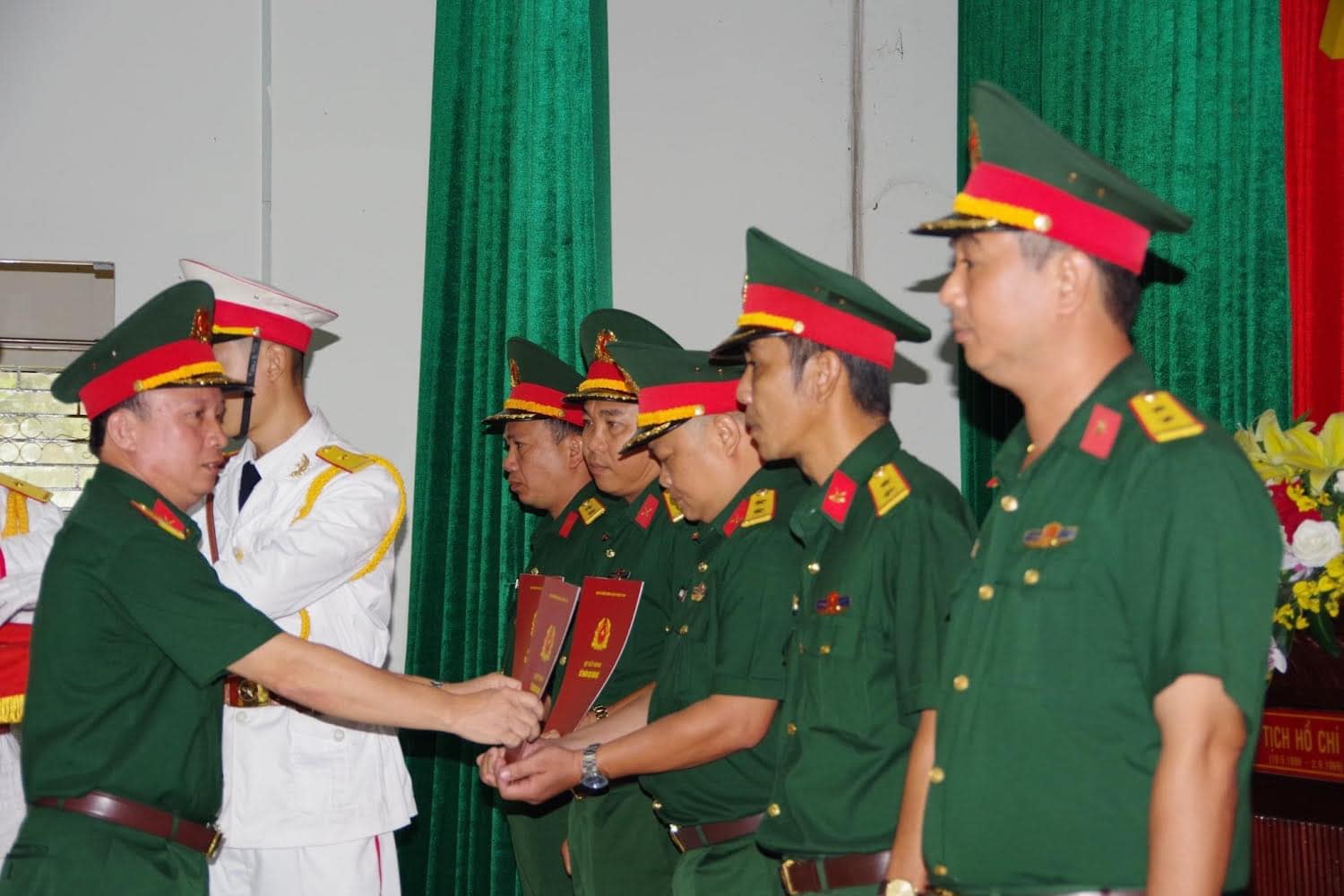 Pháp luật quy định như thế nào về việc nghỉ chuẩn bị hưu hưu .