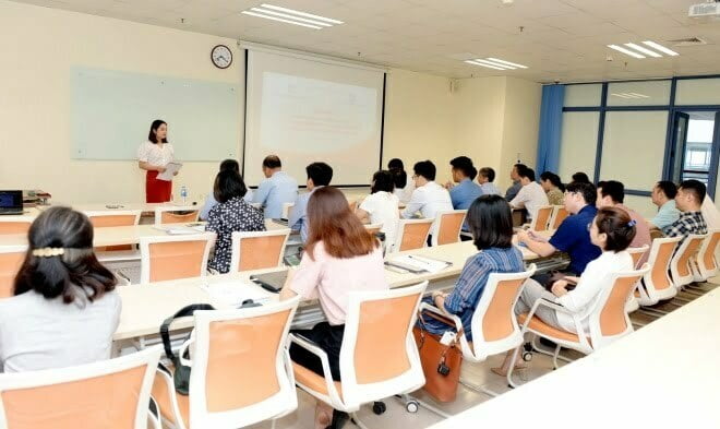 Cách tính lương hưu của giảng viên đại học năm 2023.