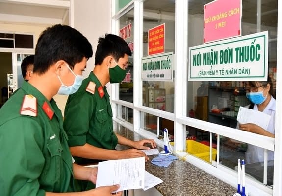 bao-hiem-y-te-doi-voi-quan-nhan.jpg