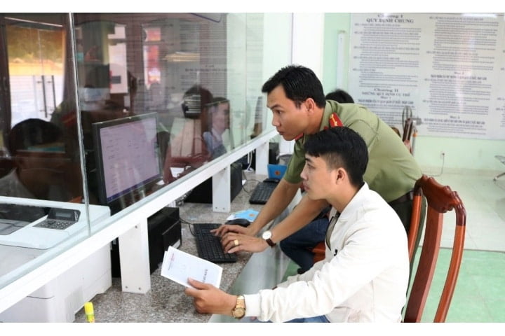 xuat-nhap-canh-binh-duong.jpeg