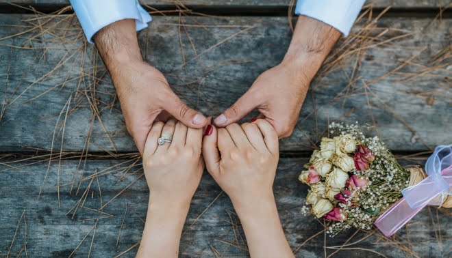 Con của đảng viên có được kết hôn với người nước ngoài?.