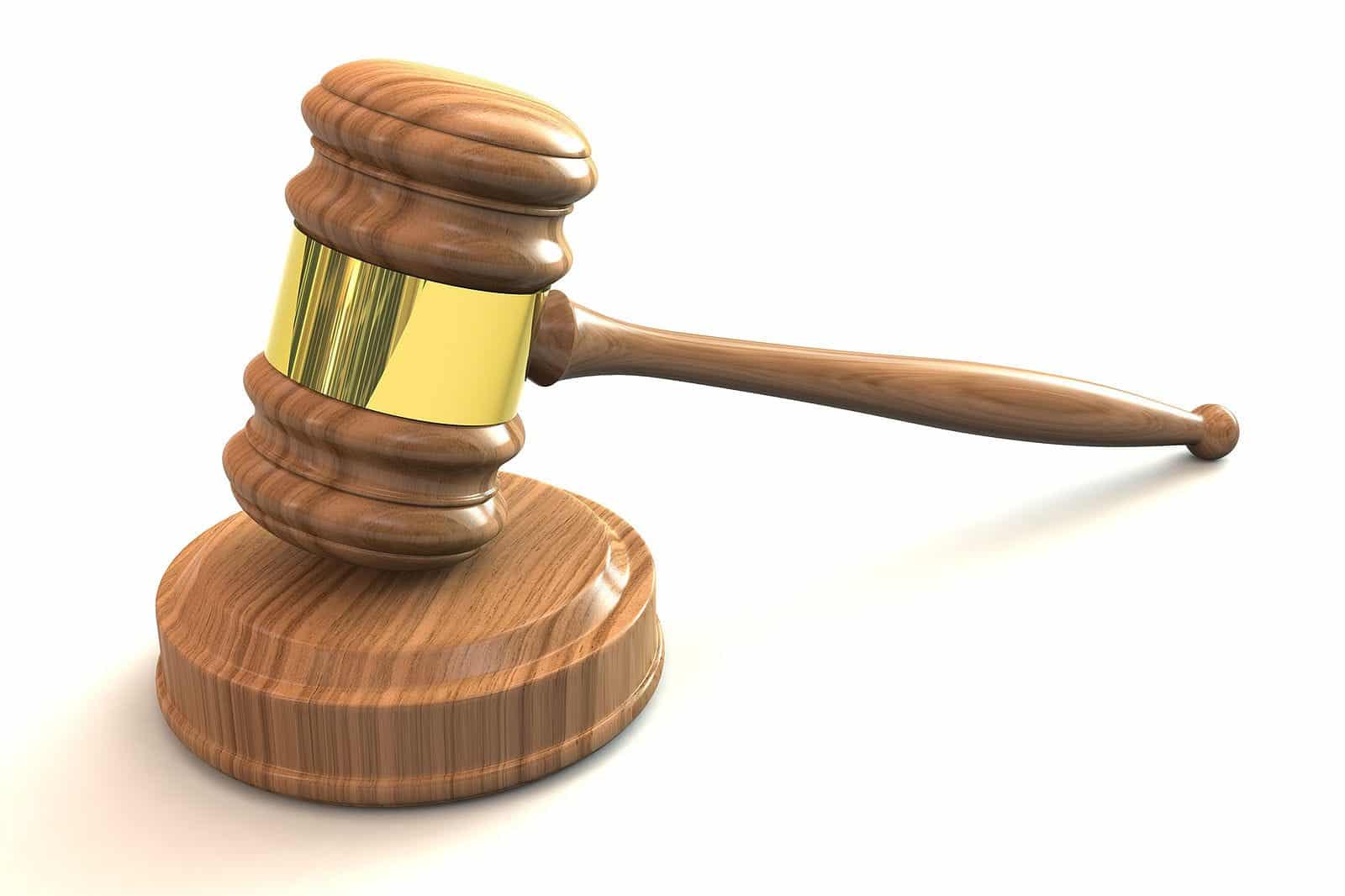 3djudgesgavel-15665274856401299478465.jpg