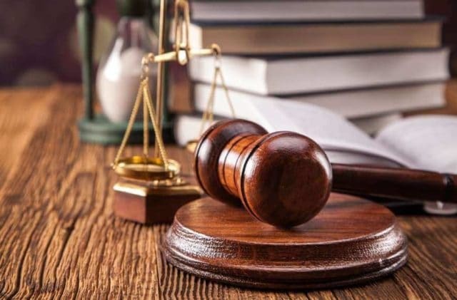 Xây dựng quy chế dân chủ tại cơ sở trong Công ty Hợp Danh.