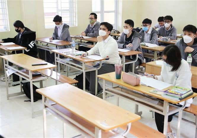 Giáo dục quyền con người ở Việt Nam hiện nay.