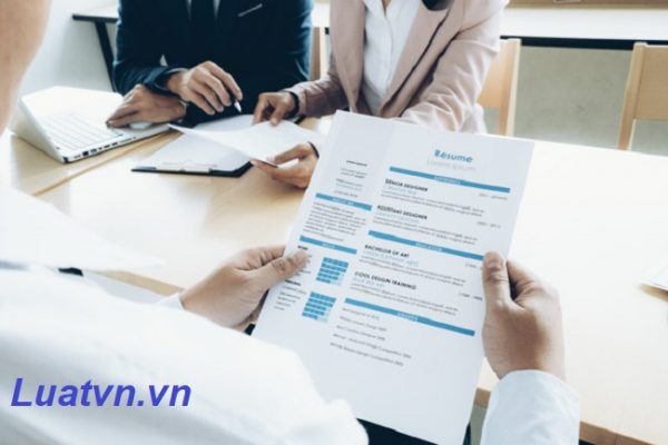 Các thủ tục báo tăng, báo giảm bảo hiểm xã hội cho người lao động.