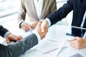 Quy định về hợp đồng trong cơ quan hành chính, đơn vị sự nghiệp công lập năm 2023.