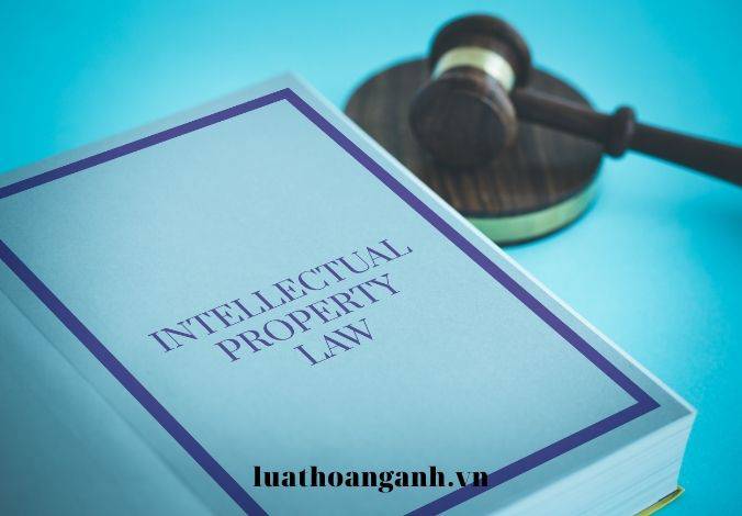 Luật sư cho ca sĩ, diễn viên, người nổi tiếng.