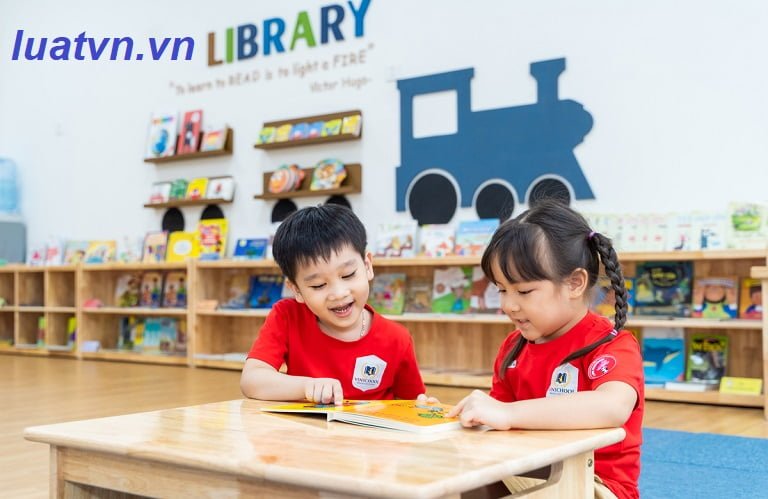 Thành lập trường mầm non Quận 2.