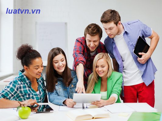 Mở Trung tâm ngoại ngữ tại Lai Châu.