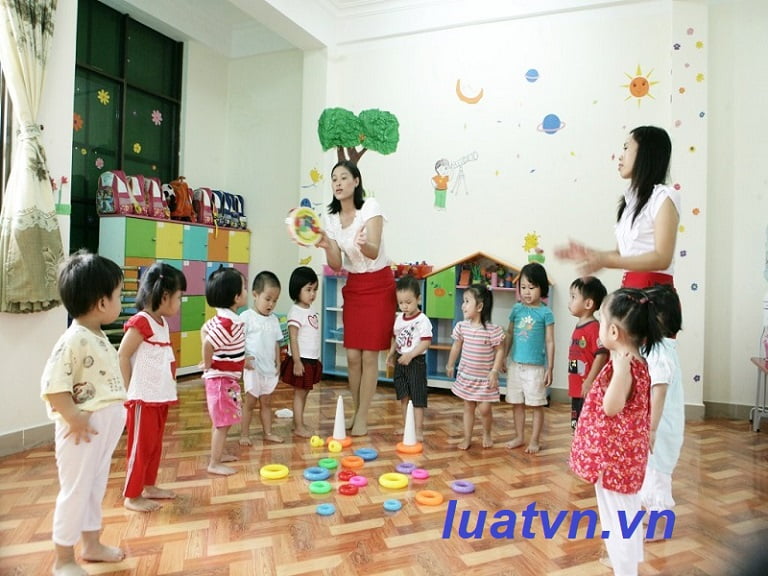 Mở nhóm trẻ gia đình cần có những điều kiện thủ tục gì?.