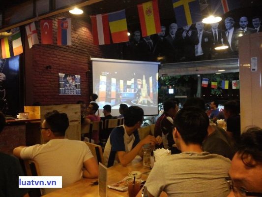 Kinh nghiệm mở quán cafe bóng đá.