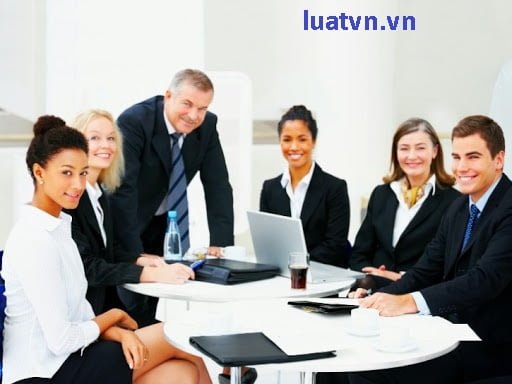 Người đại diện theo pháp luật của công ty TNHH 1TV là cá nhân?.