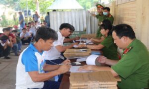 Quy định về sửa đổi, đính chính quyết định áp dụng biện pháp giáo dục tại xã, phường, thị trấn năm 2023.