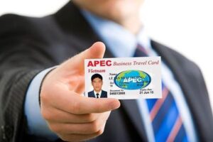 Doanh nhân Việt Nam bị mất thẻ ABTC thì trong thời hạn bao lâu phải trình báo với Cục Quản lý xuất nhập cảnh?.