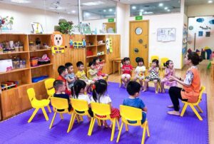 Viên chức được đứng tên thành lập cơ sở mầm non tư thục không?.