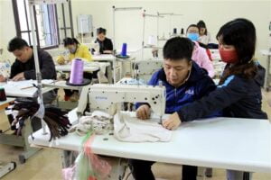Chính sách dạy nghề và việc làm đối với người khuyết tật năm 2023.