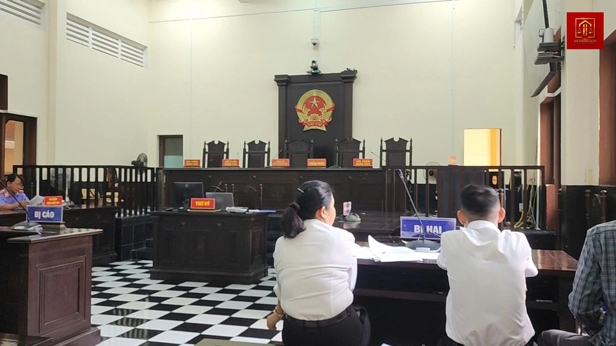 Tội lừa đảo chiếm đoạt tài sản qua hồ sơ vay vốn ngân hàng