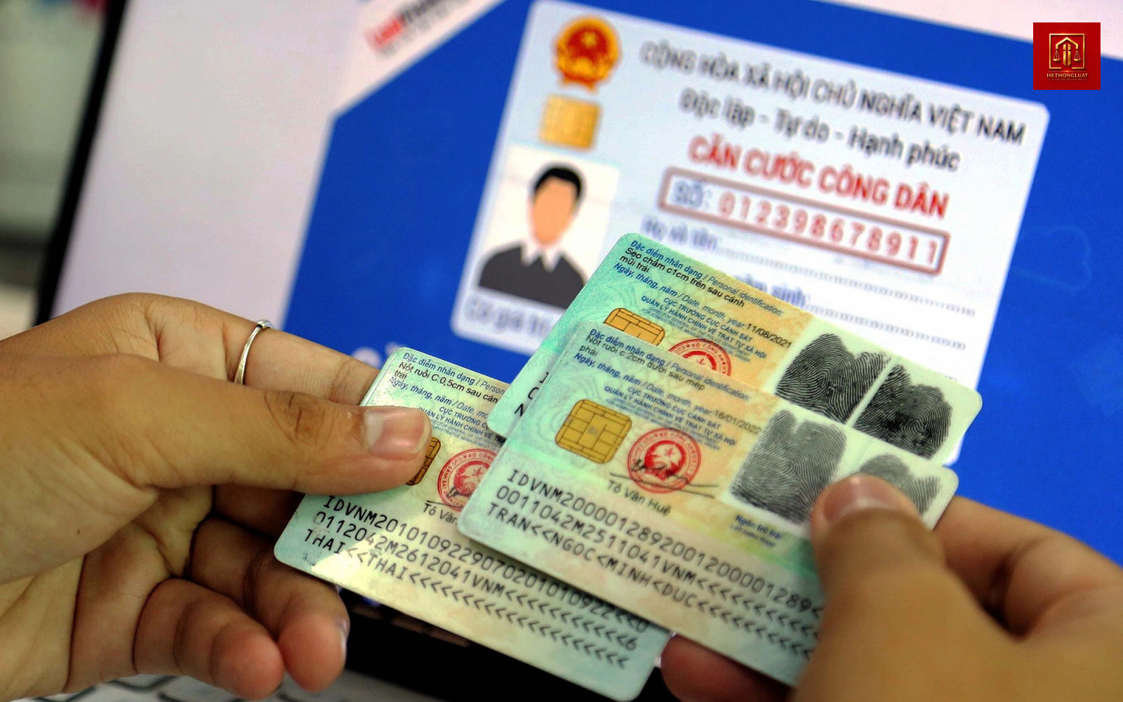 Công ty có được giữ Căn cước công dân của người lao động không?