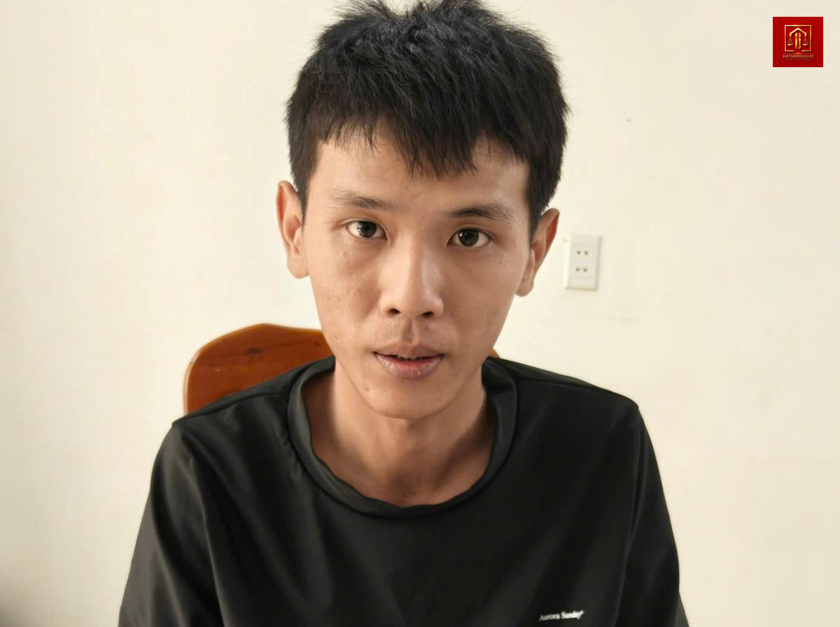 Đối tượng truy nã đặc biệt nguy hiểm ra đầu thú theo quy định pháp luật Đối tượng truy nã đặc biệt nguy hiểm ra đầu thú theo quy định pháp luật