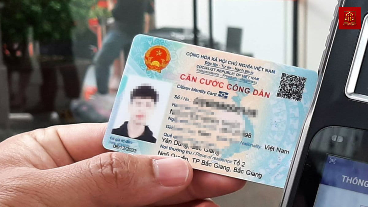 Mức phạt hành chính khi công ty giữ Căn cước công dân trái luật Mức phạt hành chính khi công ty giữ Căn cước công dân trái luật