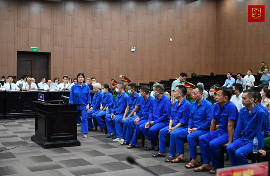 Cựu Thứ trưởng Nguyễn Bá Hoan và các tình tiết trong vụ án Cựu Thứ trưởng Nguyễn Bá Hoan và các tình tiết trong vụ án