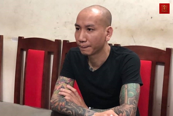 Phú Lê và đồng phạm đối mặt cáo buộc vi phạm quy định kế toán Phú Lê và đồng phạm đối mặt cáo buộc vi phạm quy định kế toán